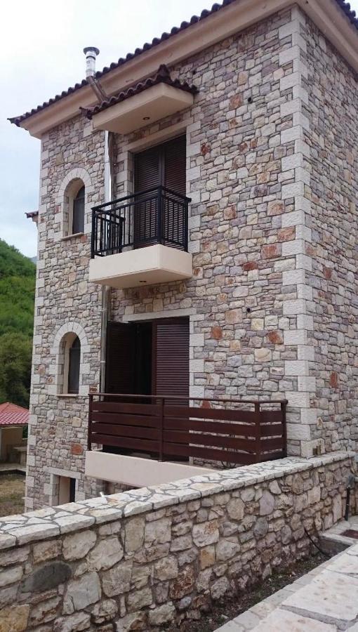 Villa Ria Kalavryta Luaran gambar